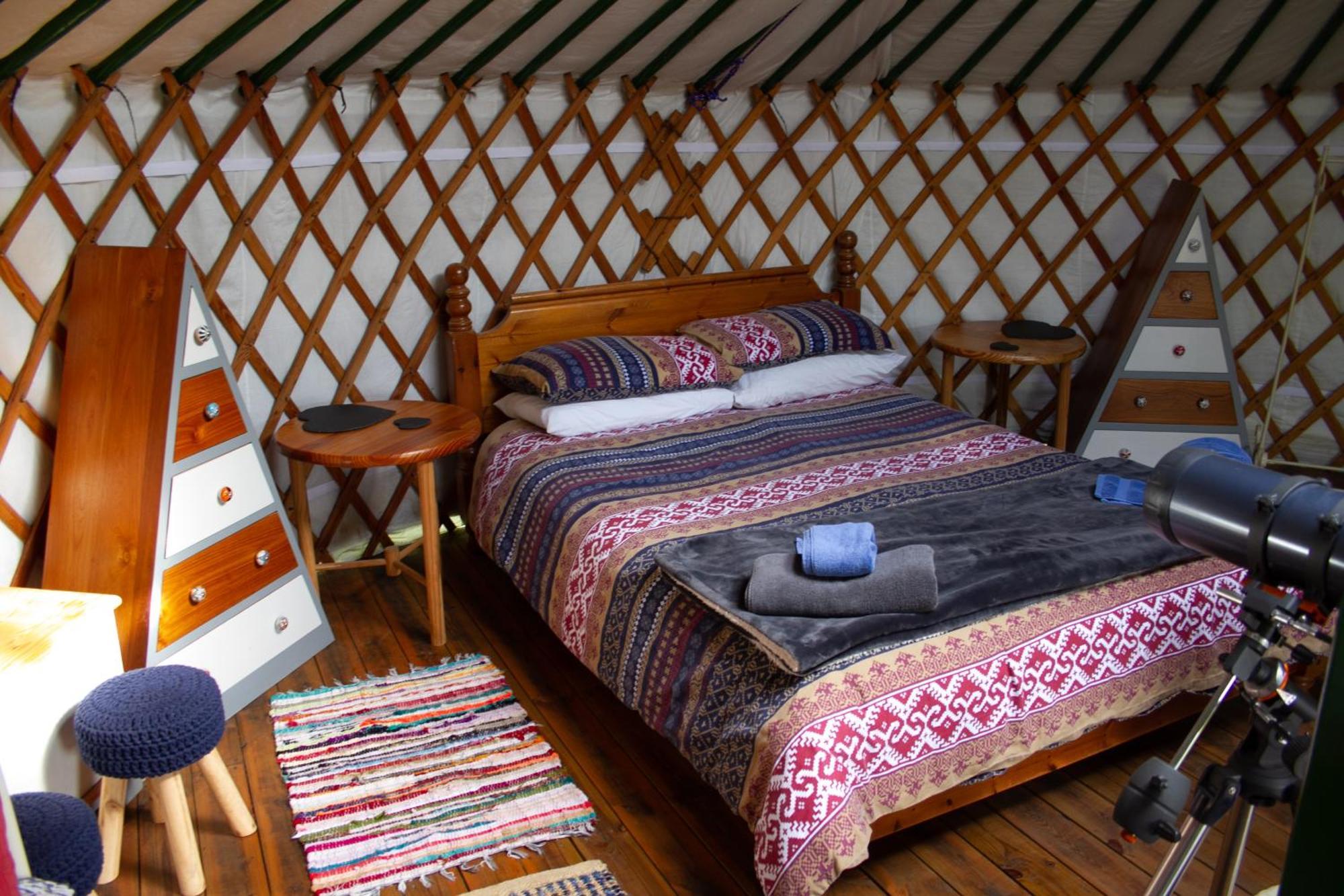 Crazy Pheasant Villa Молд Екстериор снимка